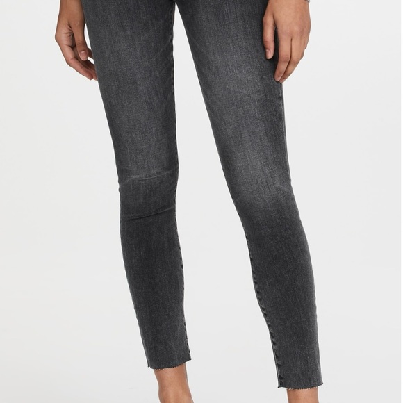 MOTHER Black Fray Jeans size 24 - Picture 9 of 14